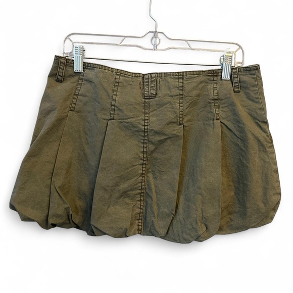 Chic Olive Women's Skirt - Picture 1 of 5
